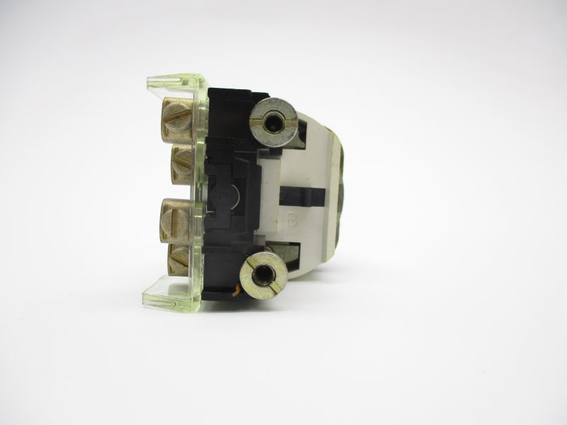 ALLEN BRADLEY 800T-H2 SER. N 600VAC NSNP