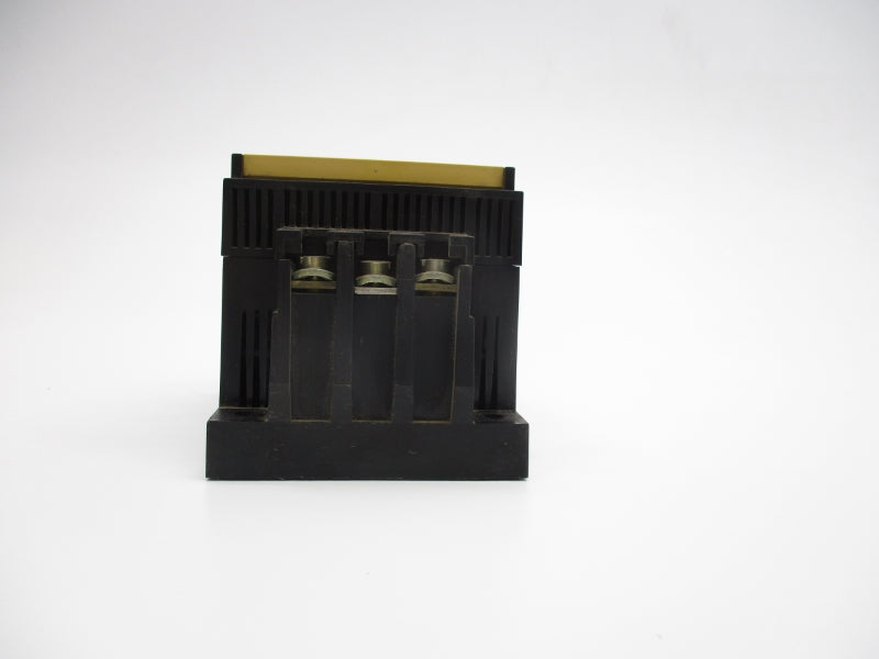 ALLEN BRADLEY 154-A11NA SER. A 200/230VAC 11A (BR/WH) NSMP