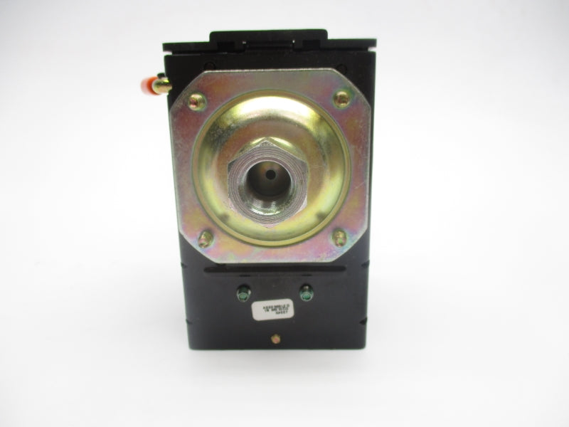 FURNAS 69WB5L SER. B 575V 30/50PSI 1/4" NSMP