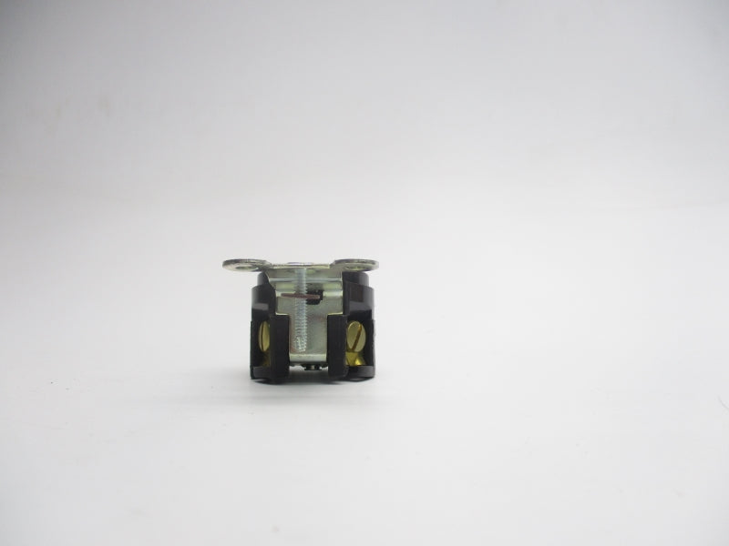 HUBBELL 4560 250VAC 15A NSMP