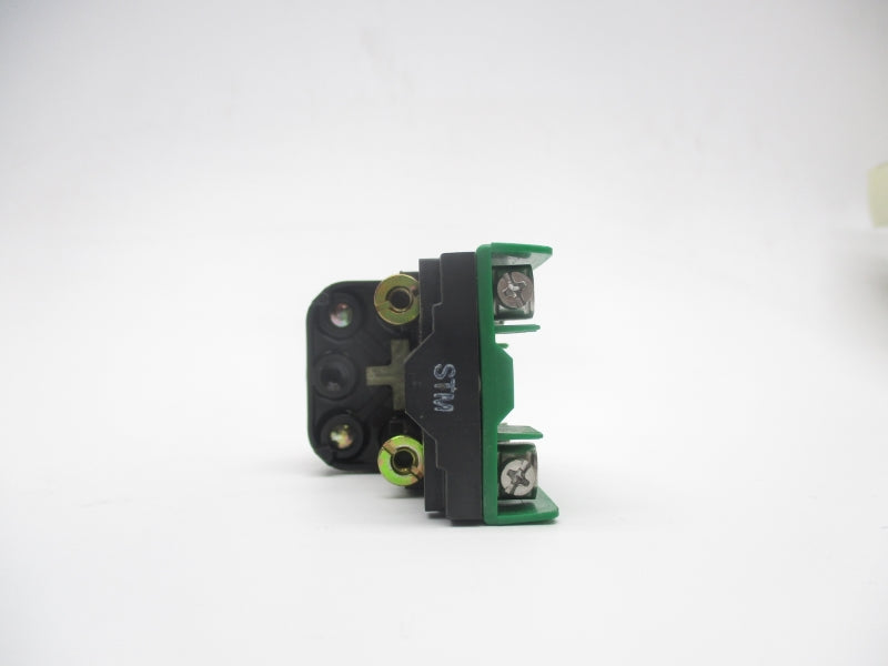 ALLEN BRADLEY 800H-R6AP SER. F (WH) NSMP