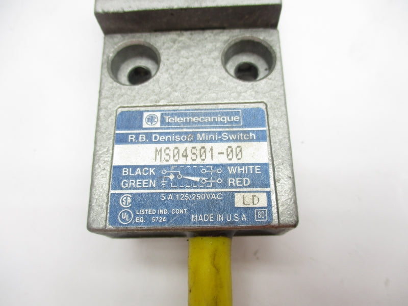TELEMECANIQUE MS04S01-00 125/250VAC 5A NSNP
