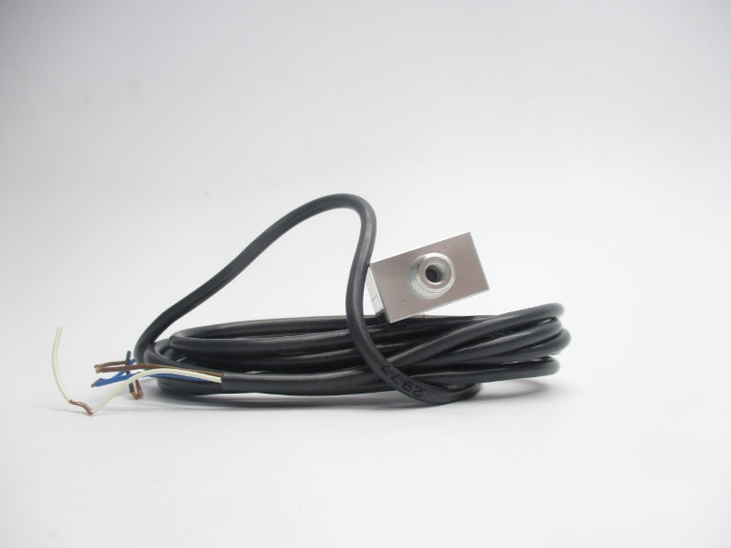 OMRON E8CB-CN0C2B 12-24VDC NSMP
