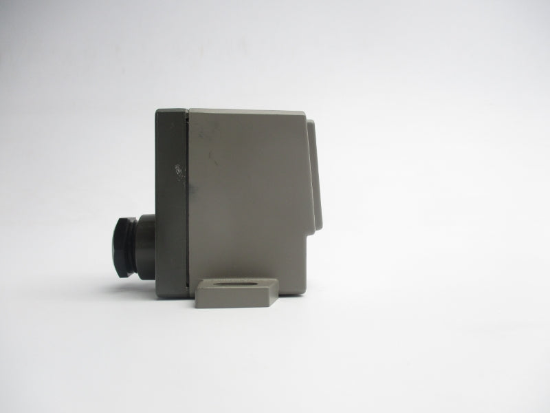 OMRON E3D-R3M4 24-240VAC 1A NSNP