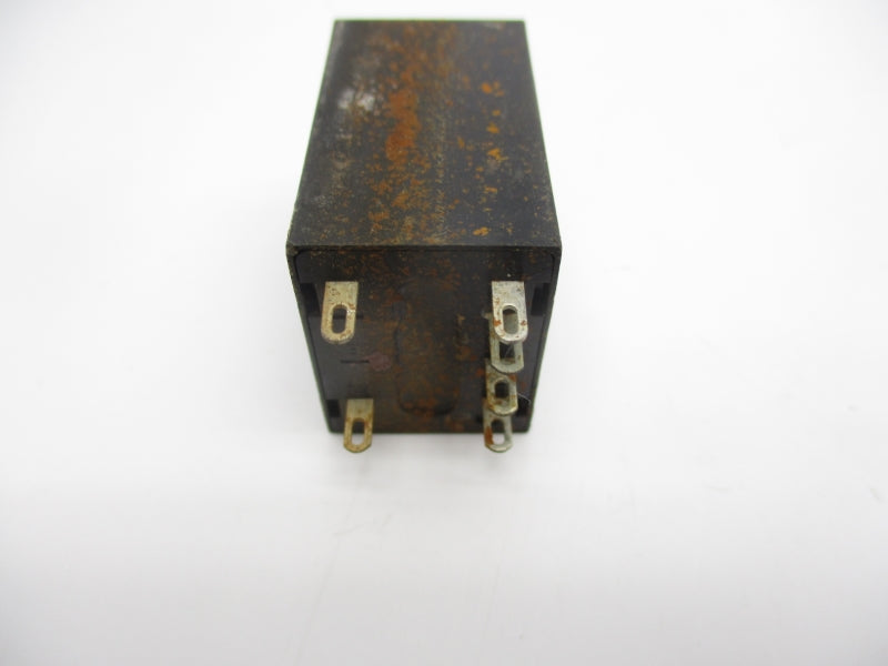 OMRON G3FM-2R5SLN 240VAC 0.5A (AS PICTURED) UNMP
