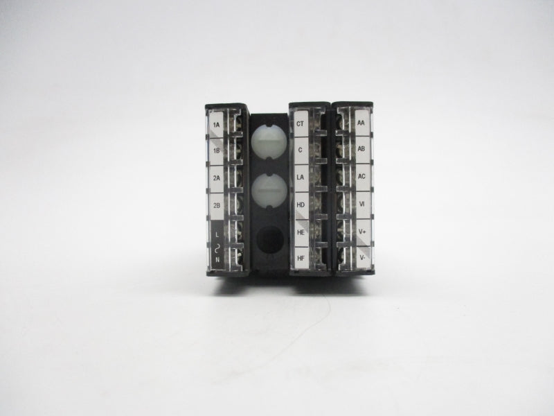 EUROTHERM 3216/CC/VH/TTXX/R/XXX/G/ENG/ENG/XXXXX/XXXXX/XXXXX/XXXXXX/X NSNP