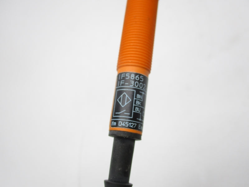IFM EFECTOR IF-3002-BPKG IF5865 10-36VDC UNMP