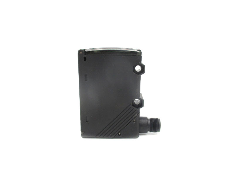 OMRON E3G-R17-G 10-30VDC NSNP