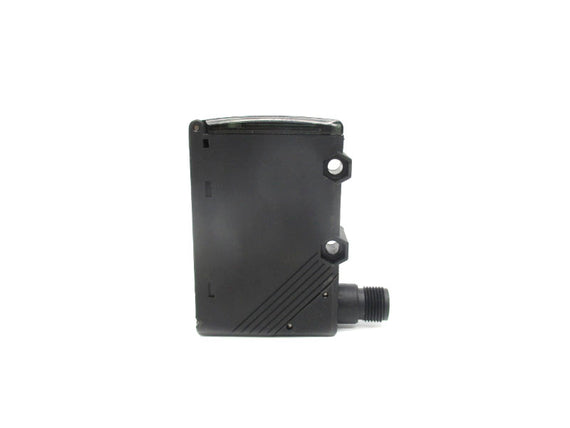OMRON E3G-R17-G 10-30VDC NSNP