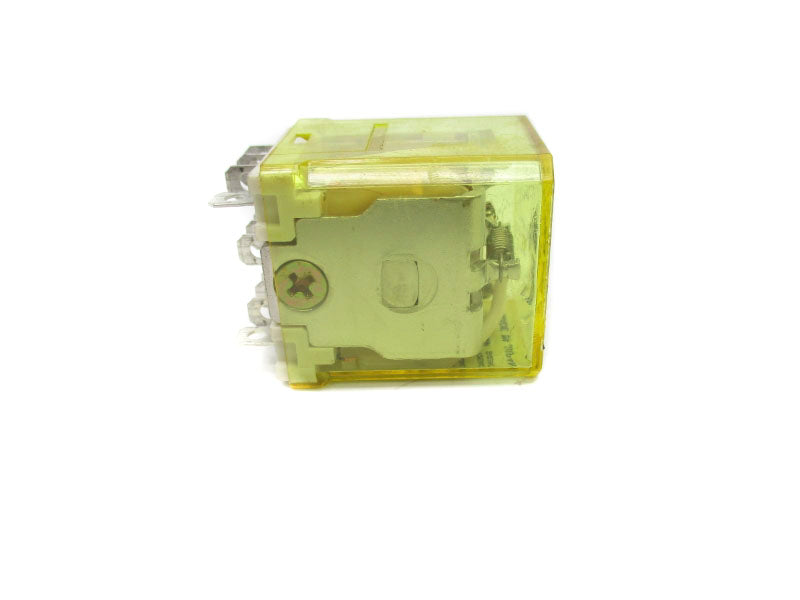 IDEC RH3B-U 120VAC UNMP
