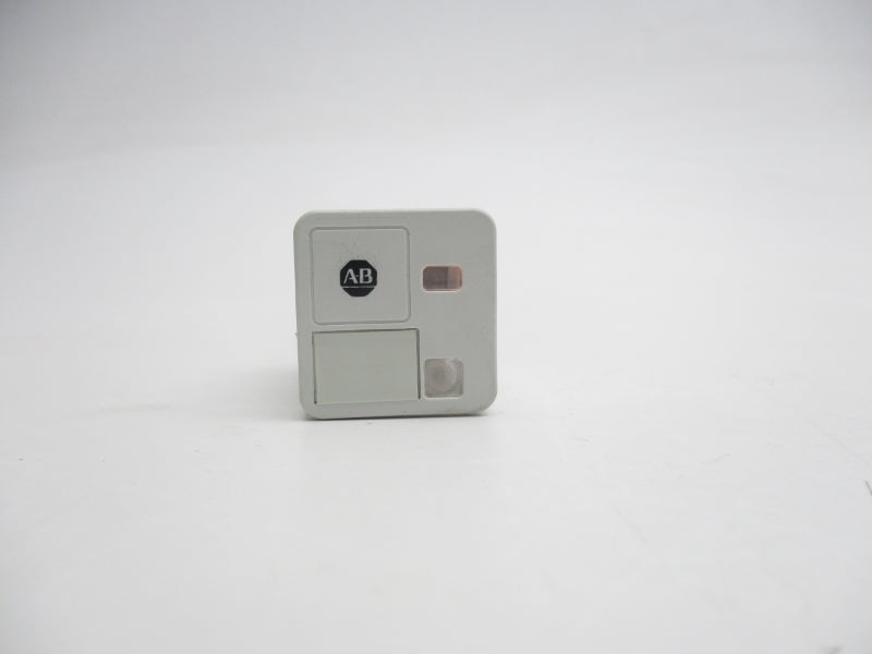 ALLEN BRADLEY 700-HA32A24 SER. C 24VAC 10A (BL/WH) NSMP