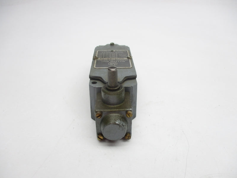 ALLEN BRADLEY 802T-AT SER. 1 600V UNMP