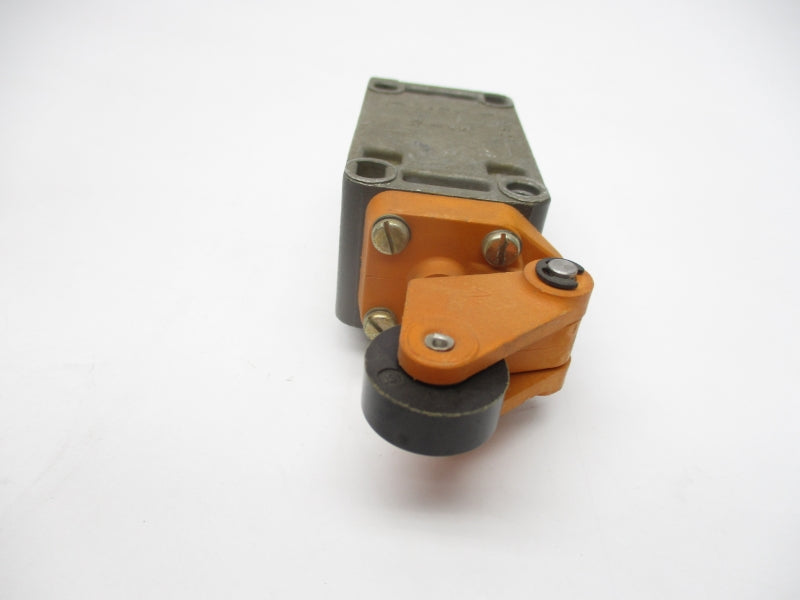 SIEMENS 3SE3170-1E 600VAC 10A UNMP