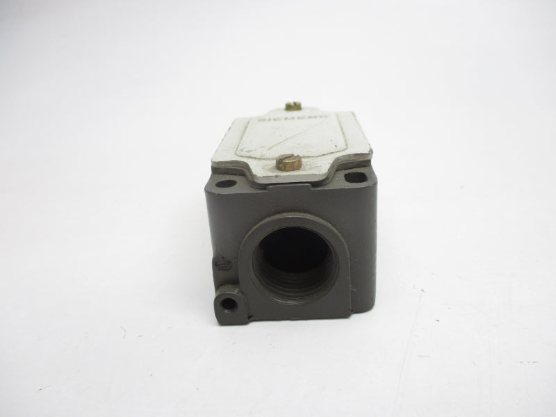 SIEMENS 3SE3170-1C 600VAC 10A UNMP