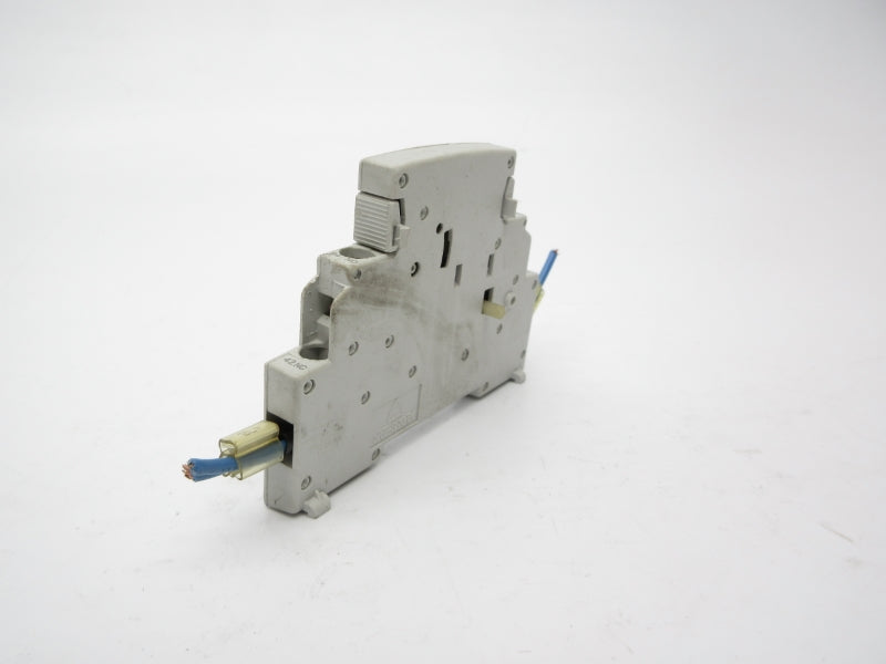 SIEMENS 3RV1901-1A 240V 10A UNMP