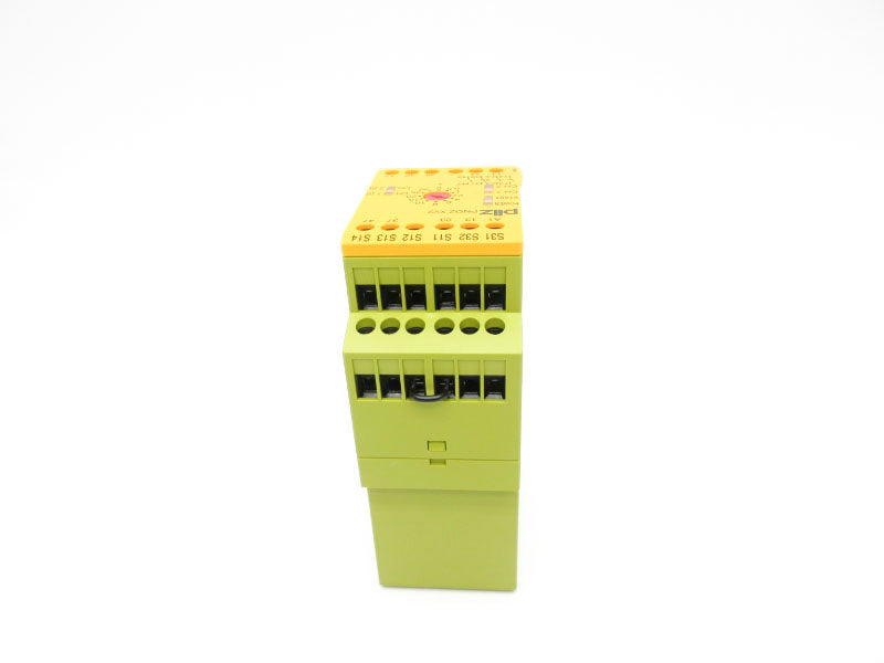 PILZ PNOZXV230/24VDC2N/O2N/OT 774500 24VDC 8.0A NSNP