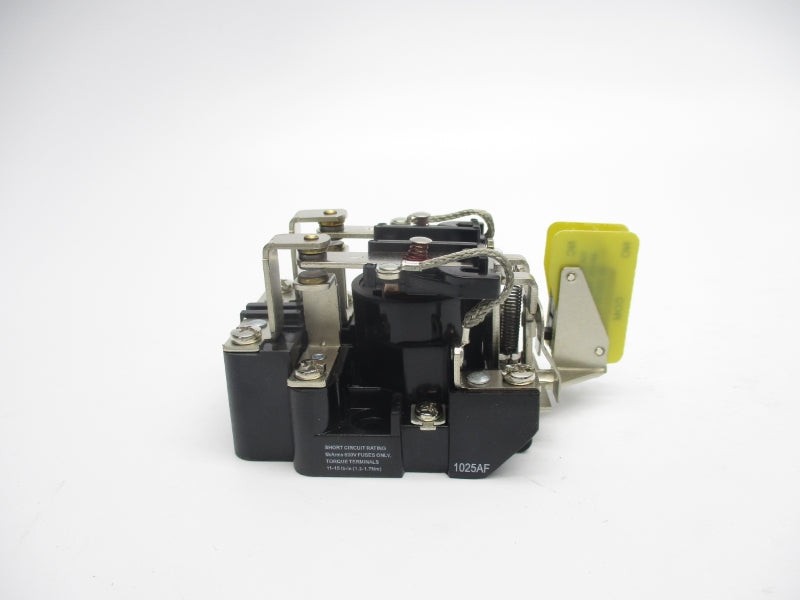 ALLEN BRADLEY 700HG42A1-5 SER. B 120VAC 5A (WH) NSMP
