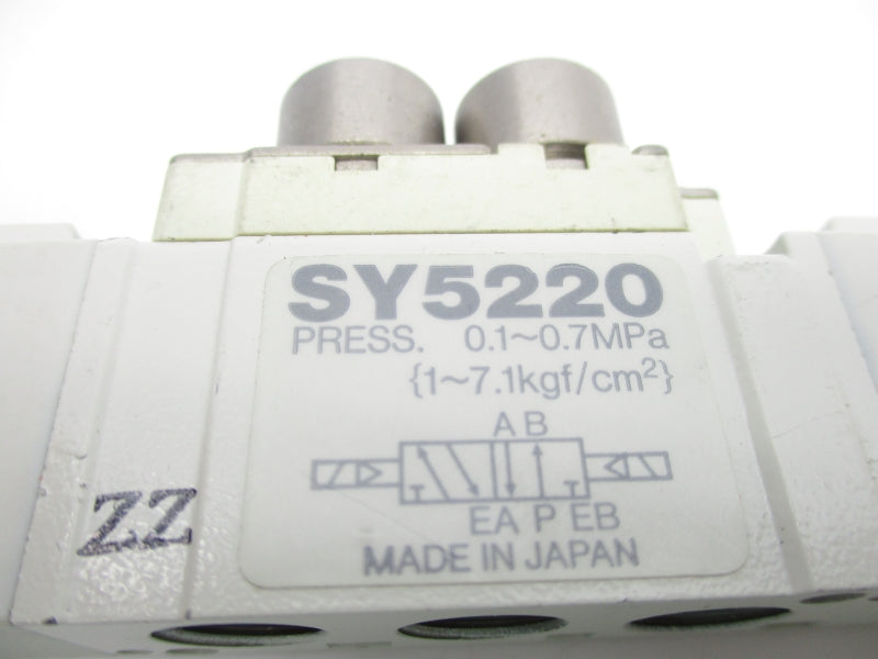 SMC SY220 24VDC UNMP