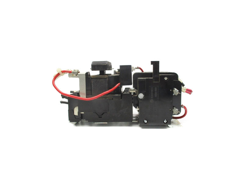 GENERAL ELECTRIC CR306B000LAA 110/120V 18A UNMP