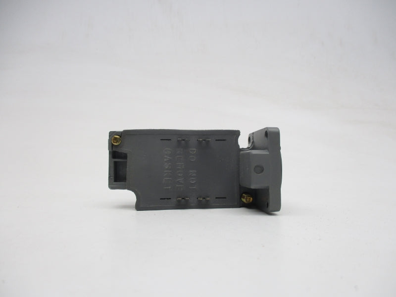 CUTLER HAMMER E50SA SER. A2 240VAC 3A UNMP