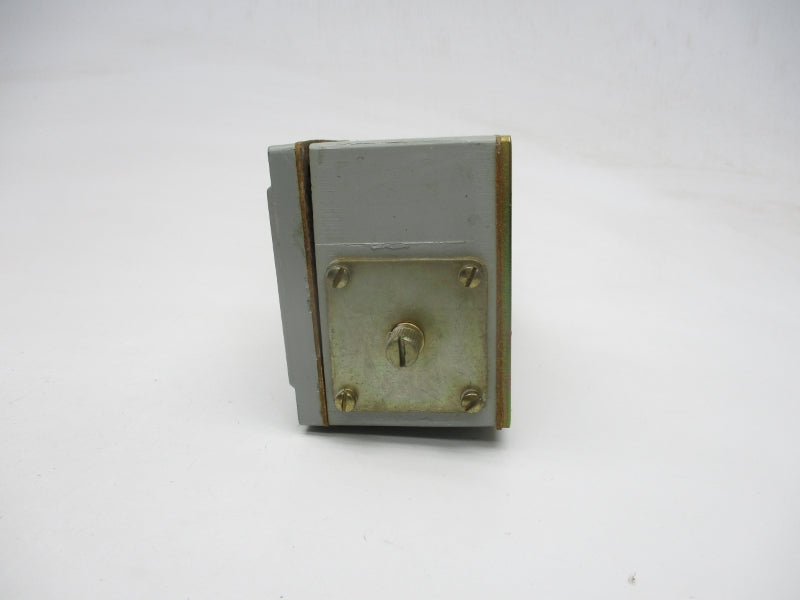 GENERAL ELECTRIC CR127B4 600V 30PSI NSNP