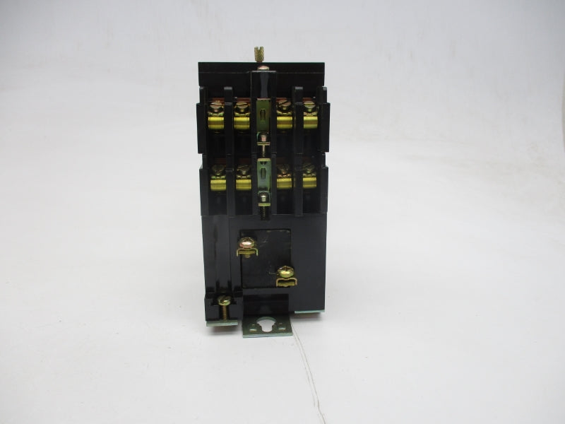 GENERAL ELECTRIC CR120B08002 SER. A 110/115-120V 10A NSMP