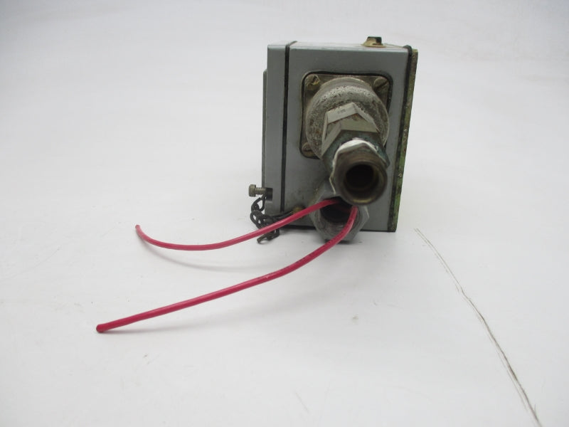 GENERAL ELECTRIC CR127B1 575VAC 8/5A 255PSI UNMP