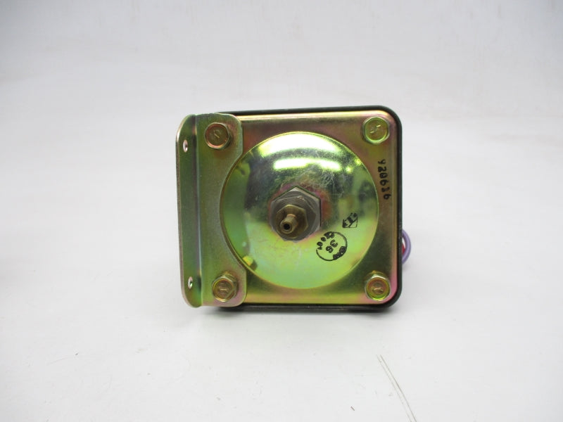 BARKSDALE D2S-A3SS 600VAC 10PSI NSNP