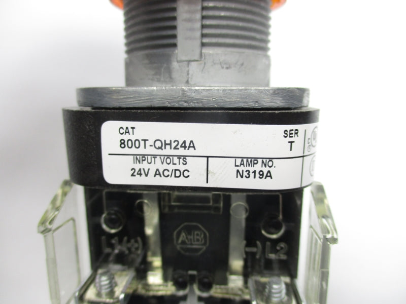 ALLEN BRADLEY 800T-QH24A SER. T 24VAC/DC NSNP