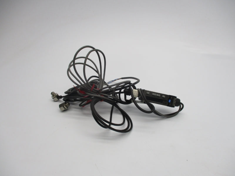 KEYENCE PX-10C 12-24VDC UNMP