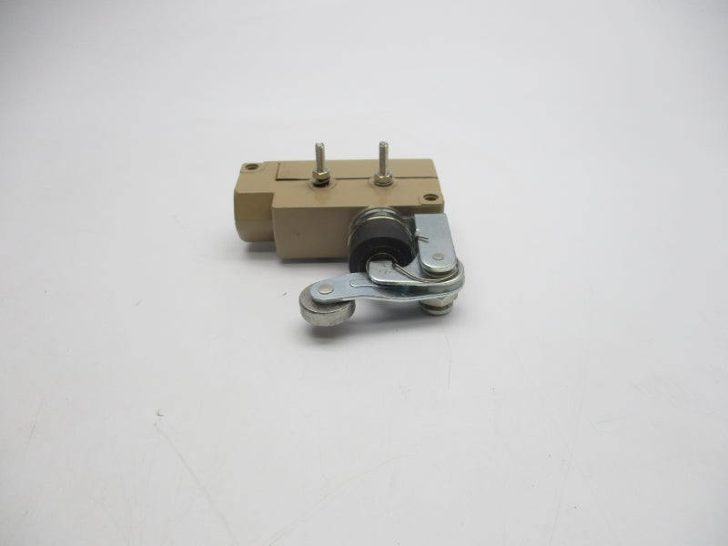 MOUJEN MJ1-6114 250VAC 15A NSNP