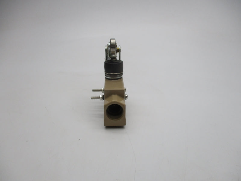 MOUJEN MJ1-6114 250VAC 15A NSNP
