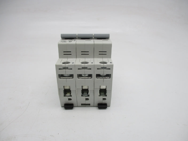 ALLEN BRADLEY 1492-SP3D100 SER. C 415VAC 10A NSNP