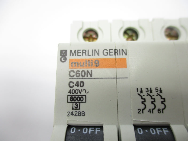 MERLIN GERIN 24288 400V 40A NSNP