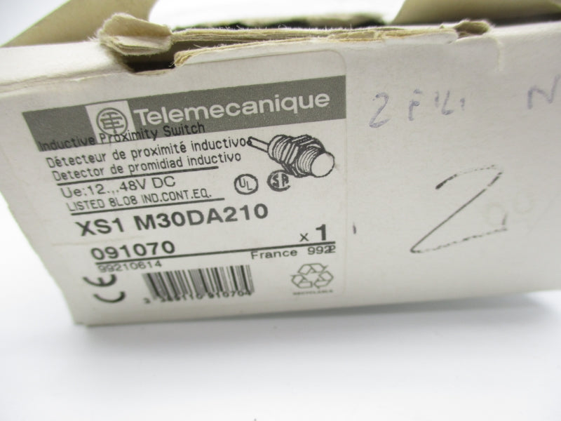 TELEMECANIQUE XS1M30DA210 12-48VDC NSMP