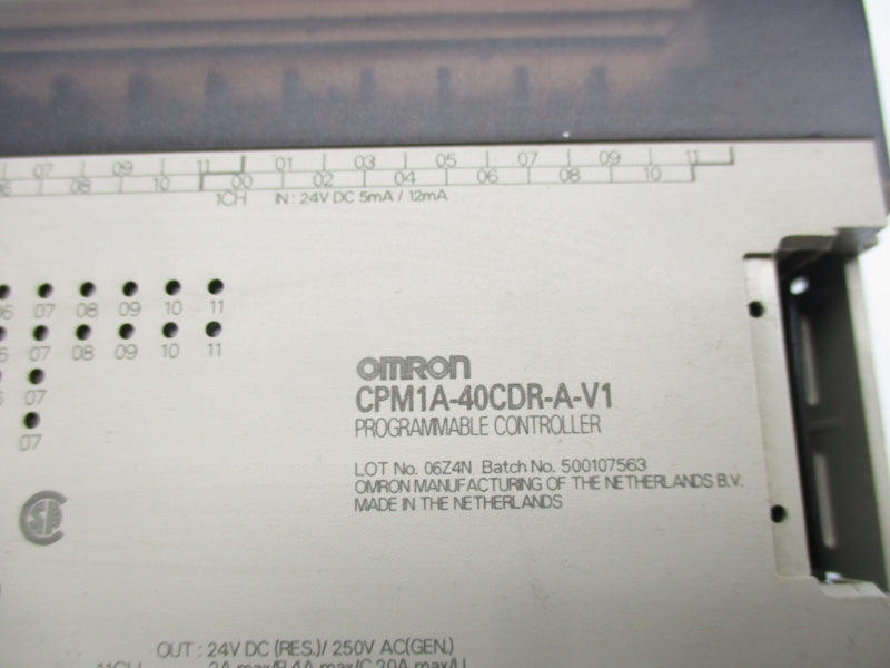 OMRON CPM1A-40CDR-A-V1 100-240VAC NSNP