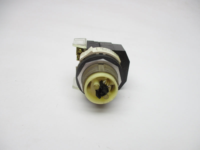 ALLEN BRADLEY 800T-16HC2KB6AX SER. U 120V (AS PICTURED) (GY/BL) NSMP