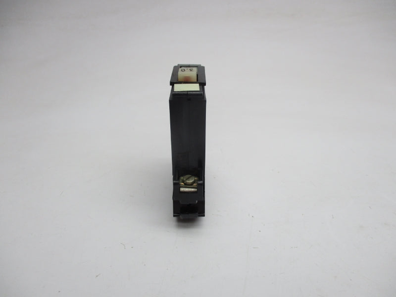 ALLEN BRADLEY 1492-G030 SER. B 250VAC 3A NSMP