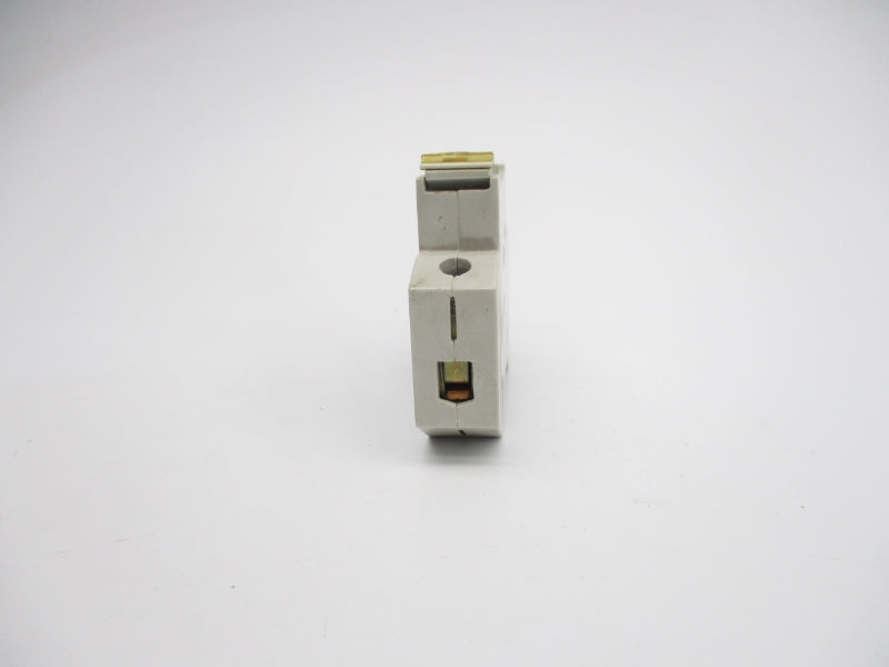 LEGRAND 01127 500V 32A UNMP