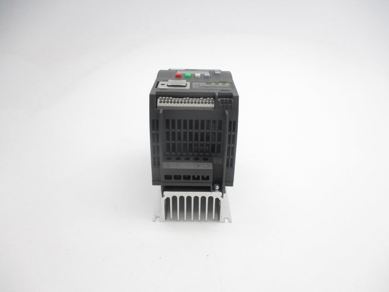 SIEMENS 6SL3210-5BB13-7AV0 200-240V 6.2A NSNP