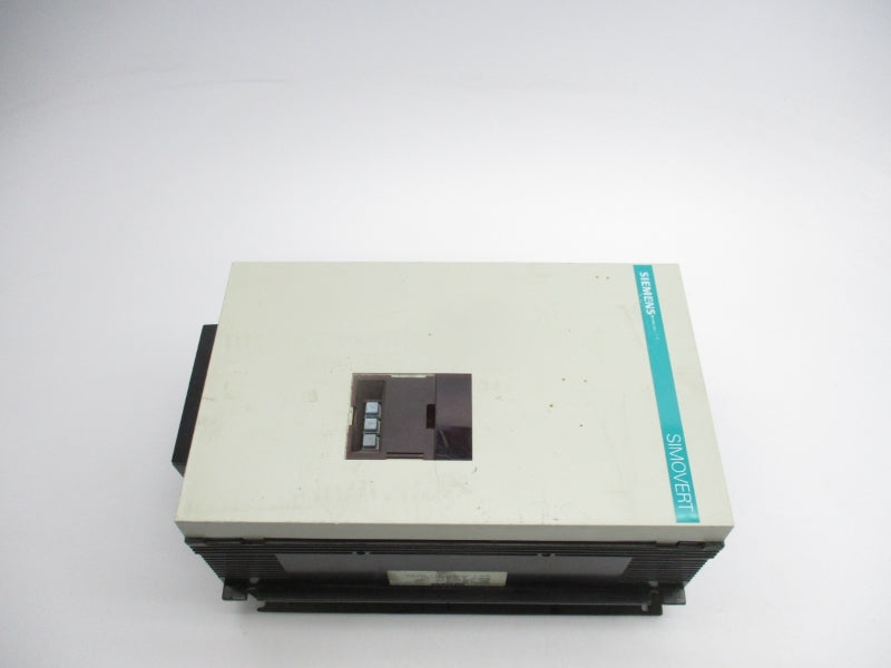 SIEMENS 6SE2105-3AA01 380-500V 9/8A NSNP