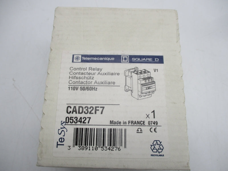 TELEMECANIQUE CAD32F7 110V NSFS