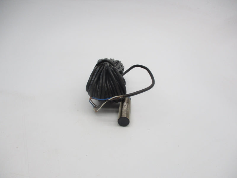 TELEMECANIQUE XS1M18KP340L2 12-24VDC NSMP