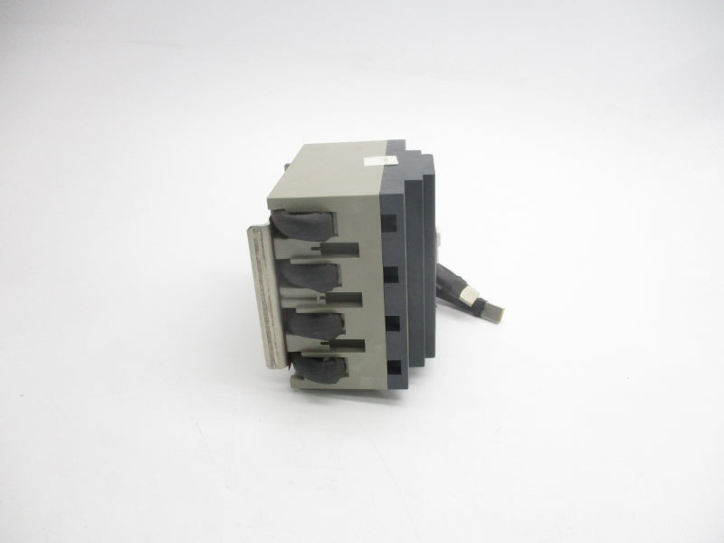 MERLIN GERIN 28001 200/440V 0.03/3A NSMP