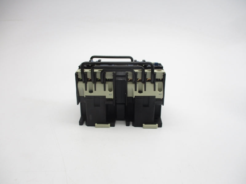 TELEMECANIQUE LC2D2501M7 240V 40A NSMP