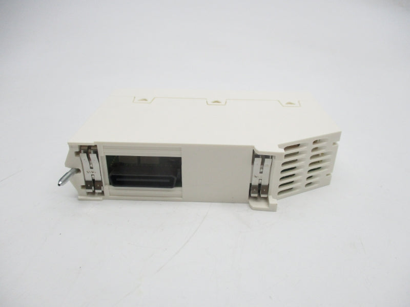 SCHNEIDER ELECTRIC BMXDRC0805 250VAC NSMP
