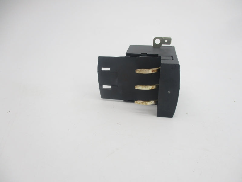 TELEMECANIQUE LAD33 690V 32A (PKG OF 10) NSMP