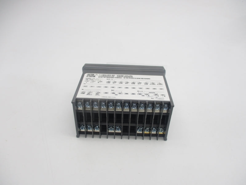 YOKOGAWA ELECTRIC UM33A-020-11/CV 100-240VAC NSMP
