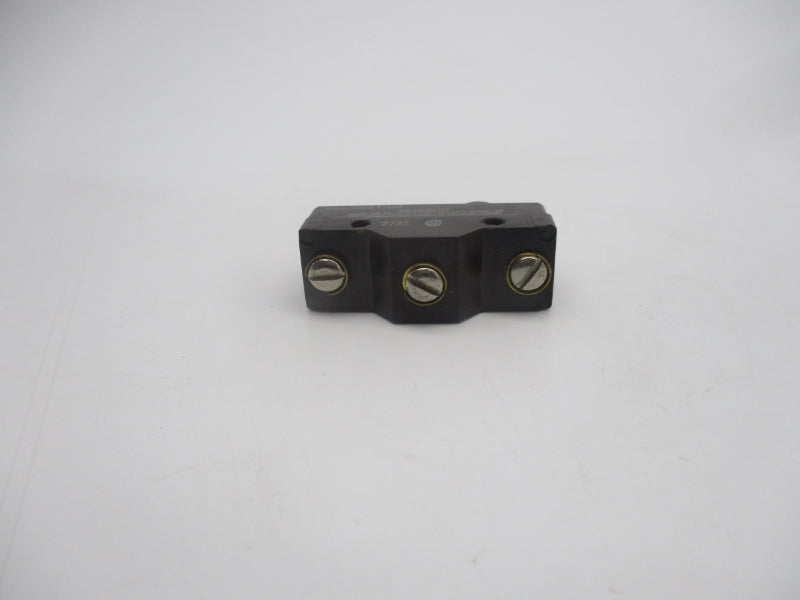 ROBERTSHAW 286-0011-00 600VAC 2A NSNP