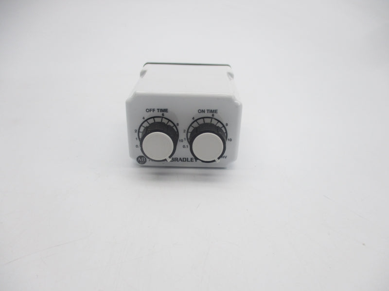 ALLEN BRADLEY 700-HV32AZ24 SER. A 24VDC 10A 0.1-10S (WH) NSMP